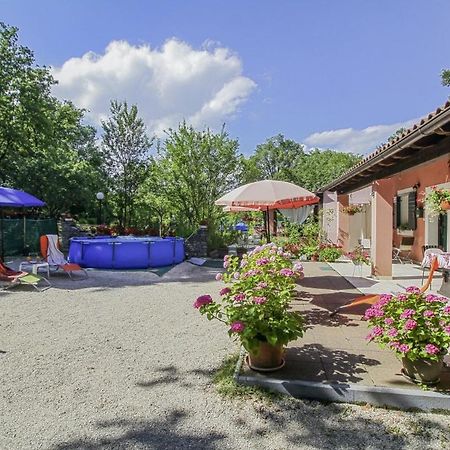 Dalibor In Jakacici - Haus Fuer 2-4 Personen Gračišće Extérieur photo